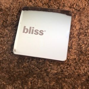 Bliss Makeup - Bliss bronzer Bliss Makeup - Bliss bronzer